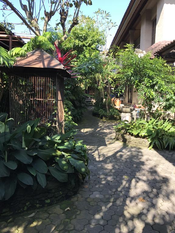 Nirvana Pension Ubud Exterior foto