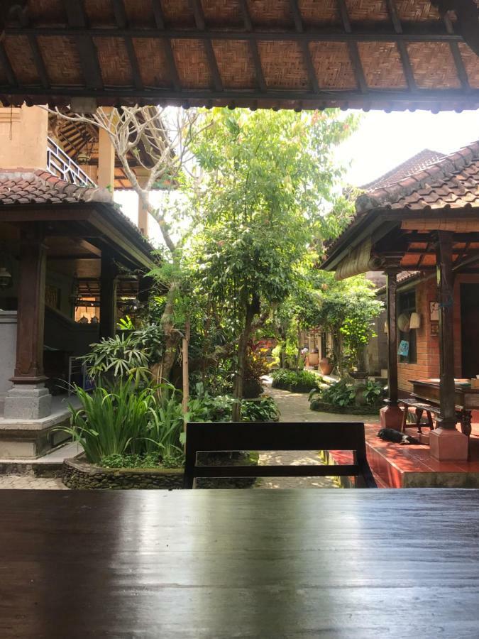 Nirvana Pension Ubud Exterior foto