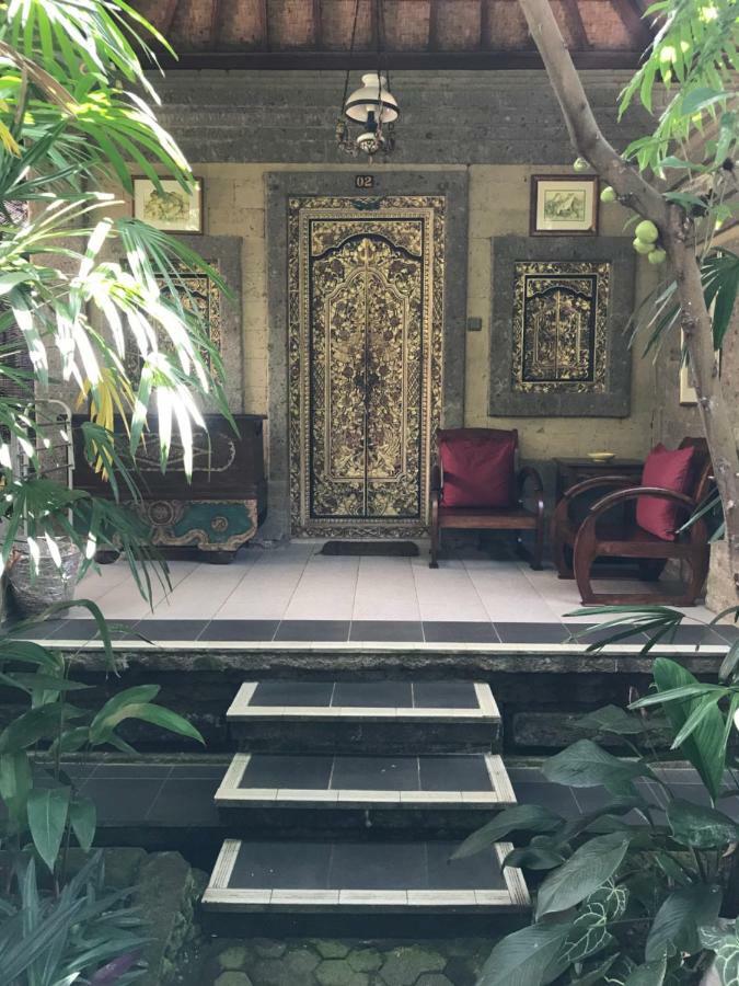 Nirvana Pension Ubud Exterior foto